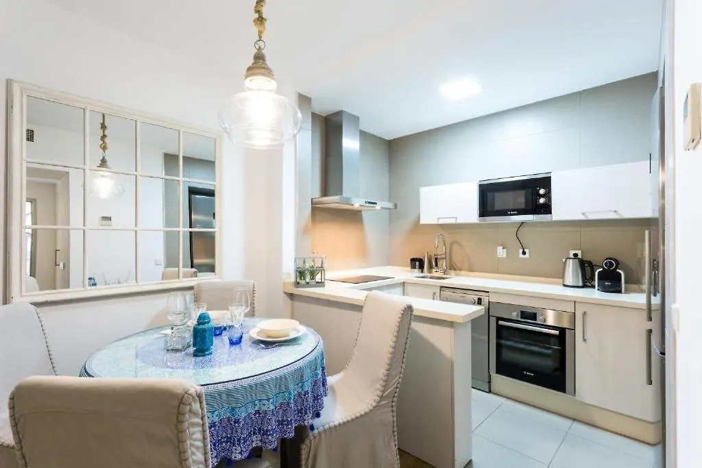 Atrivm San Julian Apartment Seville Spain